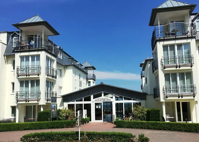 Seeschloss Meerblick * Ostseebad Heringsdorf